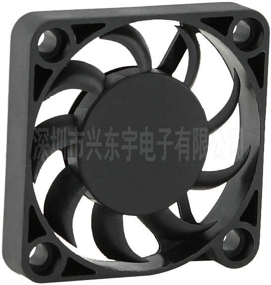 安防設(shè)備散熱風(fēng)扇http://www.18rentiyishu.cn/products-detail.asp?cpid=111