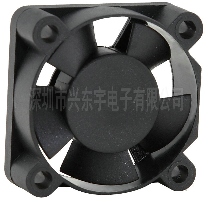 電飯煲散熱風(fēng)扇http://www.18rentiyishu.cn/