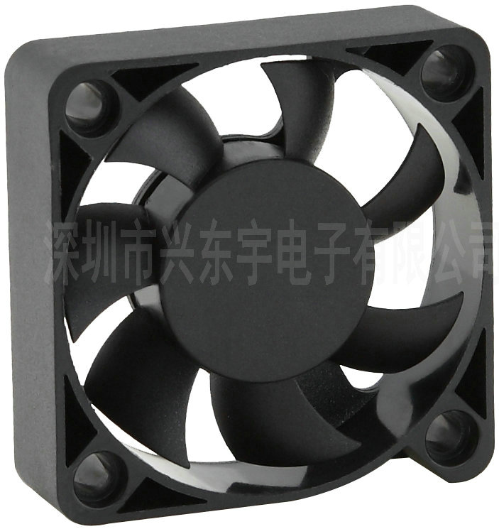 舞臺燈光散熱風(fēng)扇http://www.18rentiyishu.cn/products-detail.asp?cpid=121