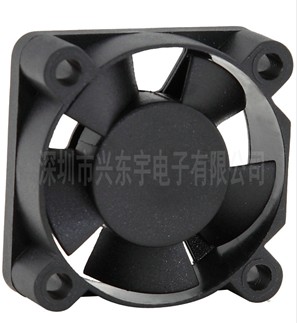 【電飯煲散熱風(fēng)扇】轉(zhuǎn)子平衡軸心在哪里？